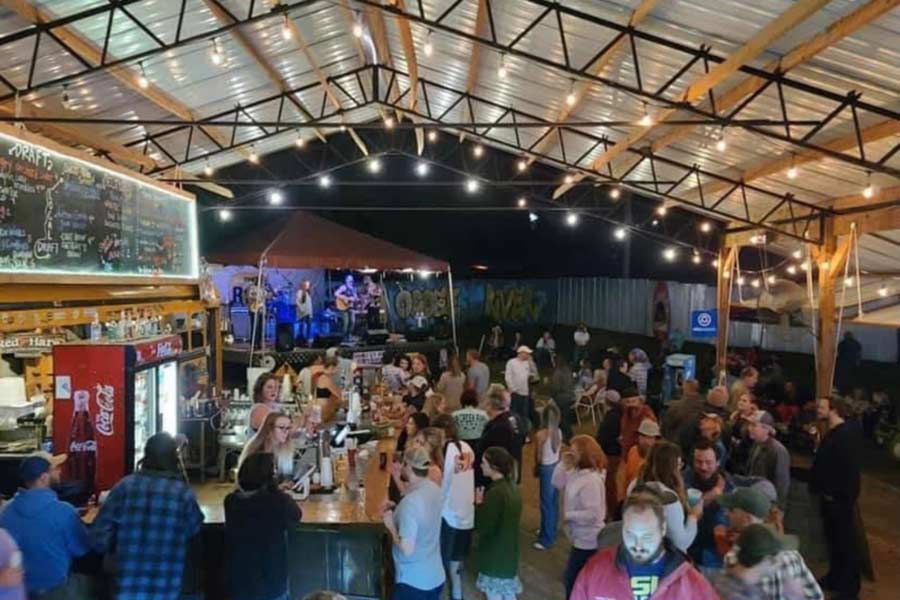 Adventure Unlimited - Ocoee White Water Rafting - Bus Bar